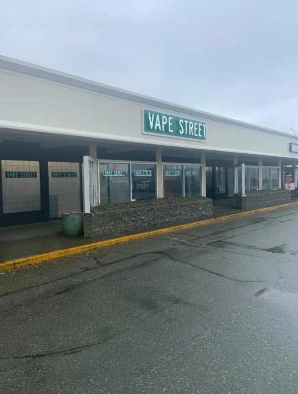 Exterior view of our vape shop in Campbell River North Shore, BC, featuring a modern storefront with clear signage and a convenient location